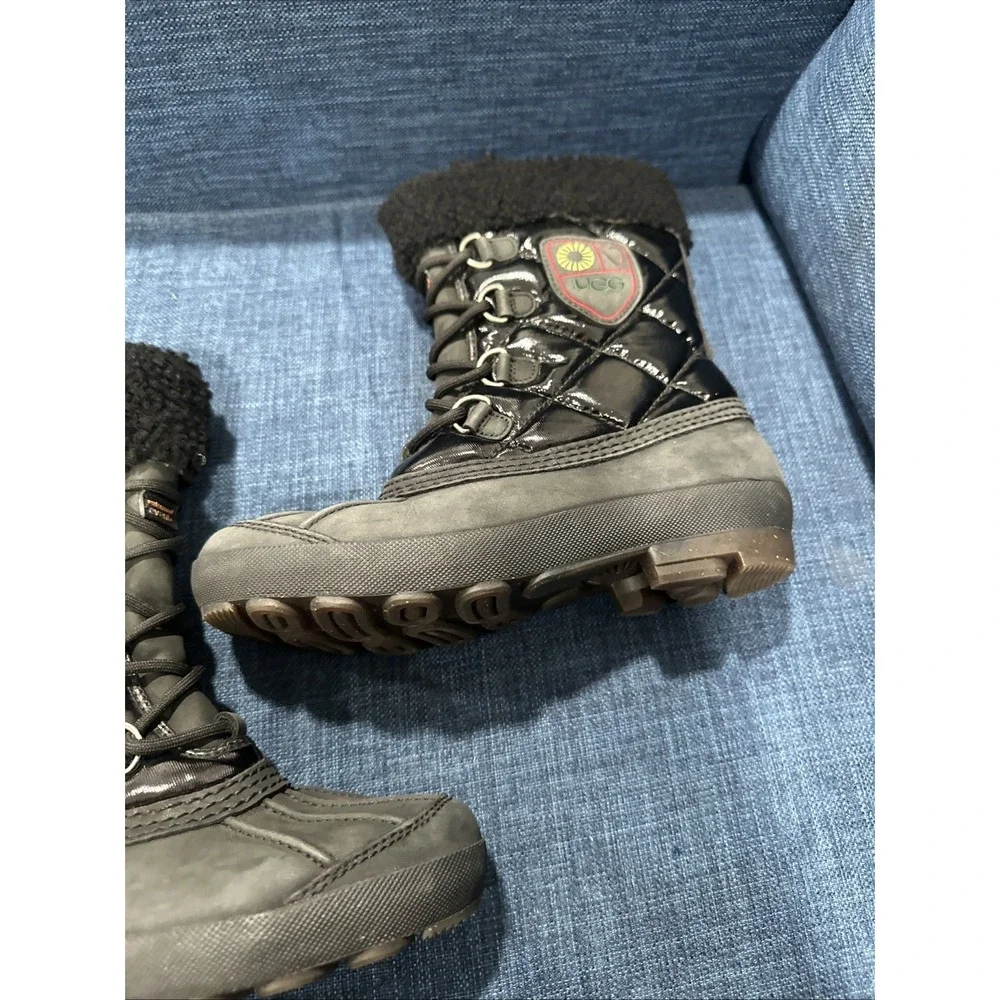 Ugg Australia Newberry Side Zip Waterproof Insulated Black Boots Women's Size 7